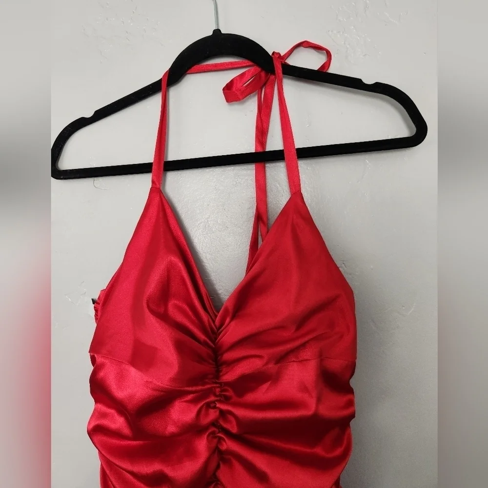 Jessica McClintok Full Length Halter Scrunch Red Satin Dress sz 6